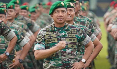 Anggota Komisi I DPR RI TB Hasanuddin menyebut menguat nama Jenderal TNI Agus Subiyanto.<br>