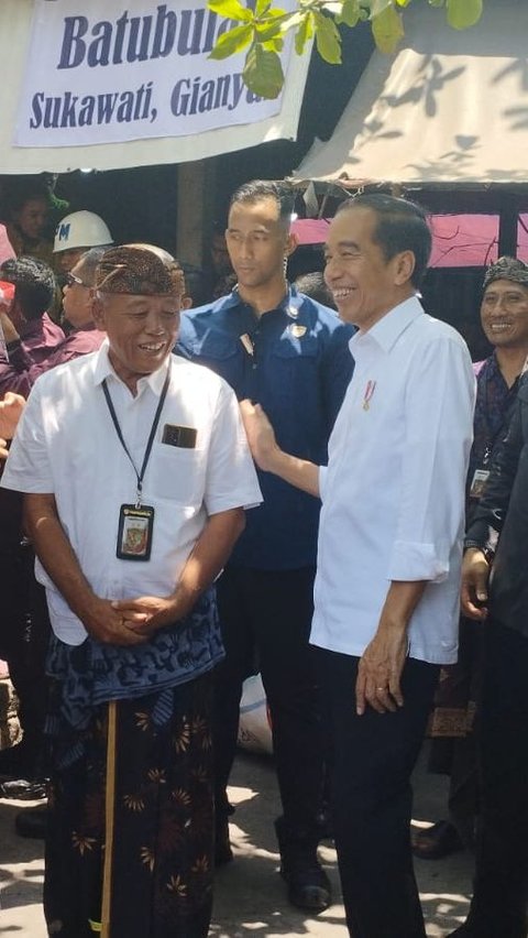 Presiden Jokowi Instruksikan Mentan Tingkatkan Produksi Beras<br>