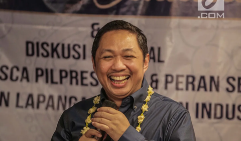 Anis Matta menilai makan siang Presiden Jokowi bersama tiga capres sebagai perjamuan rekonsiliasi atau perjamuan persahabatan, sebelum Pemilu 2024 digelar pada 14 Febuari mendatang.