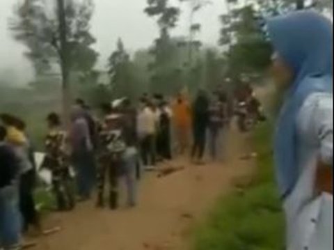 Viral Kerusuhan Suporter Bola di Wonosobo, Petani Menangis karena Ladangnya Rusak