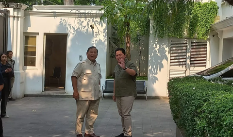 Menurut Dasco, pertemuan Prabowo dengan Erick Thohir itu bukan sebagai konsolidasi setelah ketua umum PSSI itu batal menjadi calon wakil presiden. Sebab, kata Dasco, Erick sudah lama legowo tidak dipilih Prabowo. <br>