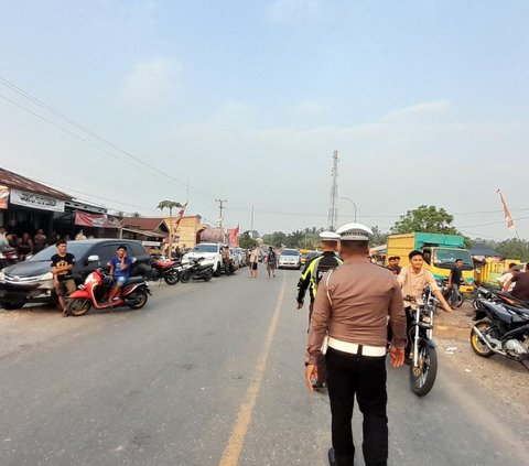 Horor! Buntut Warga Blokir Jalanan di Jambi, Macet Mengular Hingga 30 Kilometer