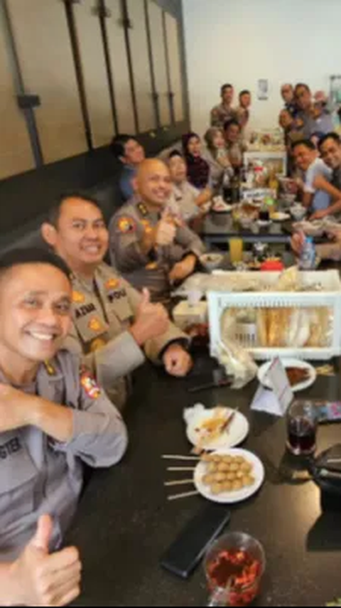 Jenderal Bintang Dua Angkatan Kapolri Makan Bareng Perwira, Begini Momen Serunya