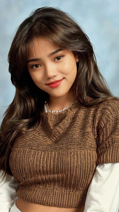 Nostalgia to the 90s Era, Here are 8 Pictures of Celebrities who Joined the AI Yearbook Trend, Dian Sastro Looks Like Maudy Ayunda