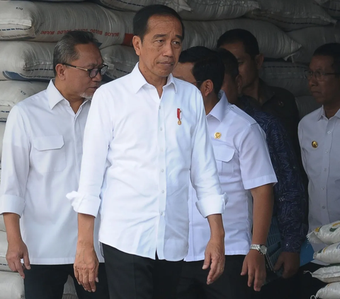 90 Persen Barang di E-Commerce Produk Impor, Jokowi: Baju Cuma Dijual Rp5.000