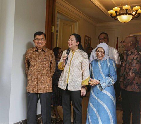 FOTO: Momen Puan Maharani Sambangi Kediaman JK, Santap Coto Makassar hingga Bahas Pilpres 2024