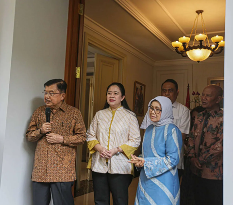 FOTO: Momen Puan Maharani Sambangi Kediaman JK, Santap Coto Makassar hingga Bahas Pilpres 2024