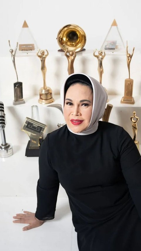 Portrait of Hetty Koes Endang's Luxury House, Complete Facilities Make You Stunned