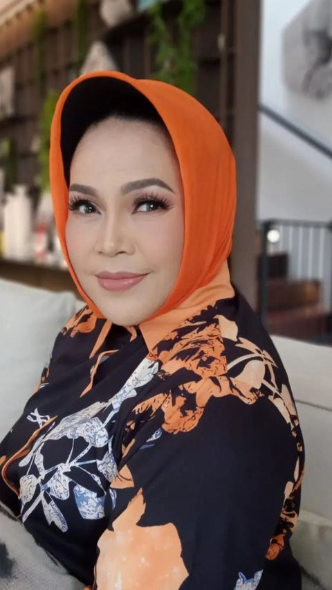 Portrait of Hetty Koes Endang's Luxury House, Complete Facilities Make You Stunned