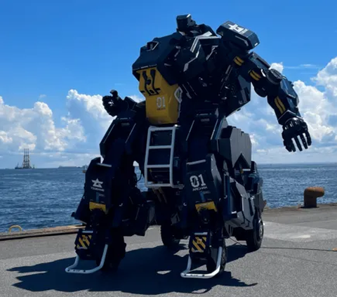 Giant Robot Appearance Resembling Gundam that Can Move at 10 Km per Hour, Sold for Rp46.8 Billion