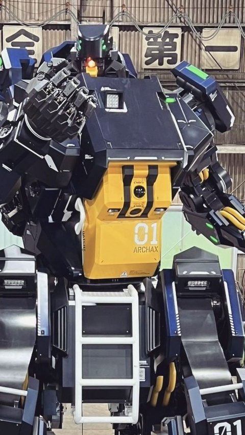 Appearance of Giant Robot Similar to Gundam that Can Move at 10 Km per Hour, Sold for Rp46.8 Billion