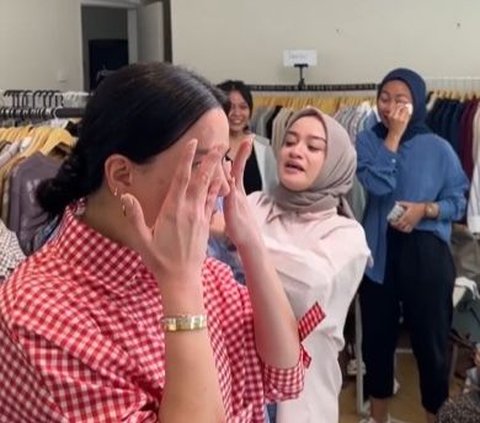 Momen Haru Alice Norin Live Shopping Terakhir di Tiktok, Dulu Pernah Dicibir Kini Sukses Jualan Online