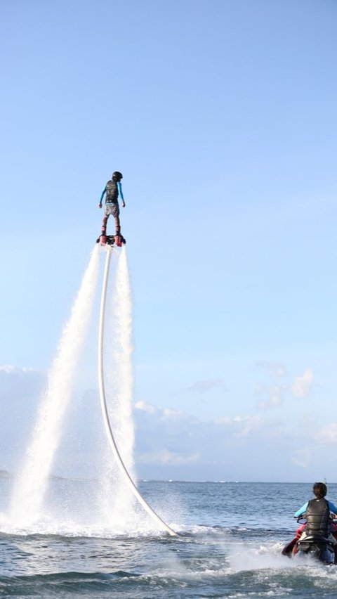 Flyboarding