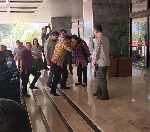 Hormat Syahrul Yasin Limpo di Kantor Kementan