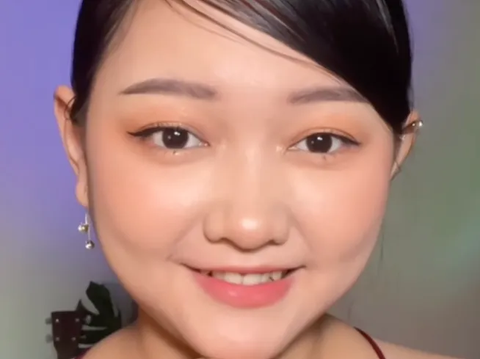 Unveiling Instant Makeup Artist's Way to Make Eyes Look Bigger