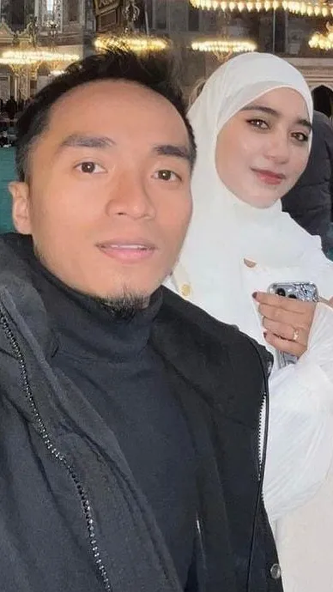 Potret Sherel Thalib Istri Taqy Malik Kini Lepas Cadar, Bikin Pangling dan Dipuji Cantiknya Menyilaukan