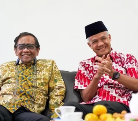 Ketua DPP PDIP Said Abdullah mengakui  Gubernur Jawa Timur Khofifah Indar Parawansa, dan Menko Polhukam Mahfud Md layak dijadikan sebagai cawapres. 