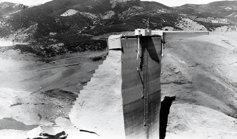 St. Francis Dam (Bendungan di Los Angeles, AS)