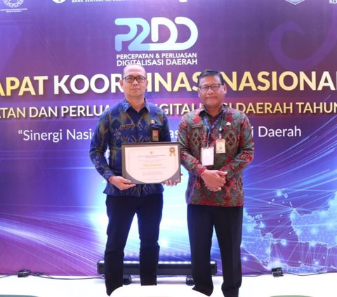Wapres Ma'ruf Amin Pimpin Pemberian Penghargaan Terkait Digitalisasi kepada Pemkot Denpasar