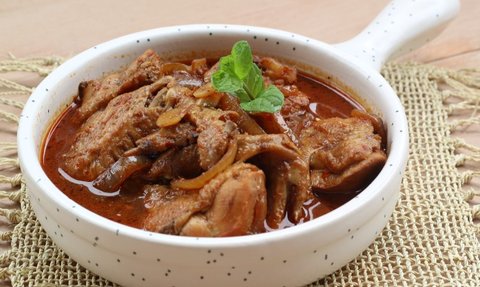 Fun Fact Ayam Kecap yang Selalu Hadir dalam Hajatan Orang Indonesia, Sudah Tahu Apa Saja?