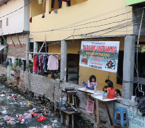 Ternyata Ini Penyebab Orang Miskin Tetap Miskin, Pelajari Cara Memutus Rantai Kemiskinan