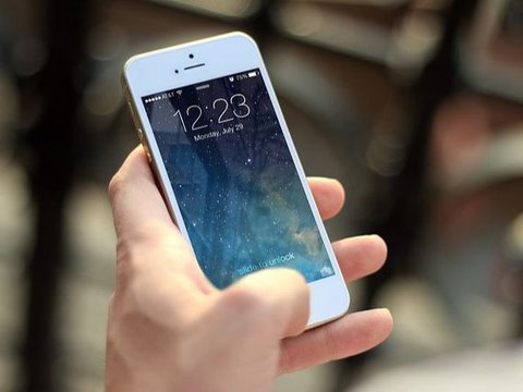 Apple Umumkan “Obat Penurun Panas” iPhone 15 sudah Dirilis, Pengguna Diharap Update