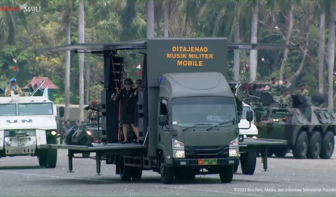 Appearance of Mobile Military Music Vehicle