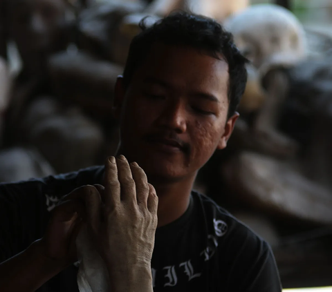 FOTO: Mengintip Pembuatan Patung Prostetik untuk Film Layar Lebar, Mirip Potongan Tubuh Asli