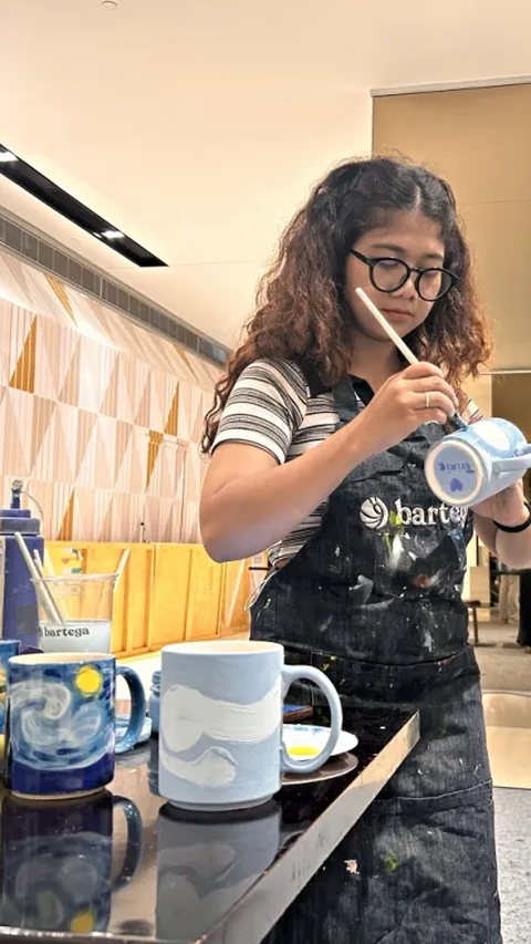 Van Gogh Alive Jakarta-Bartega Studio Kolaborasi untuk Lukis Starry Night Karya Van Gogh di Mal Taman Anggrek