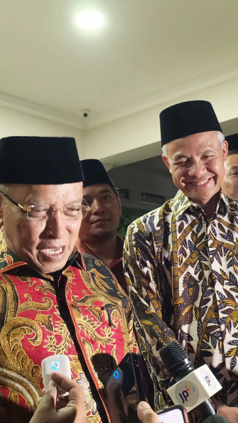 Tak hanya itu, Said mengaku memiliki kedekatan dengan Mantan Gubernur Jawa Tengah itu. <br>