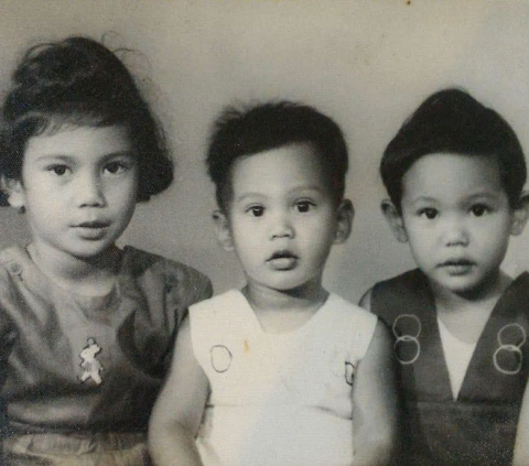 Foto masa kecil Prabowo pun sangat menggemaskan, seperti terlihat dalam foto ini. 