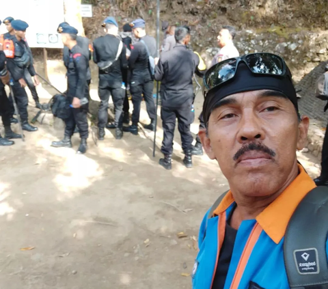 Kopral Subagyo Prajurit Terkuat Ikut Bantu Padamkan Gunung Lawu, Potretnya Gagah dan Sangar