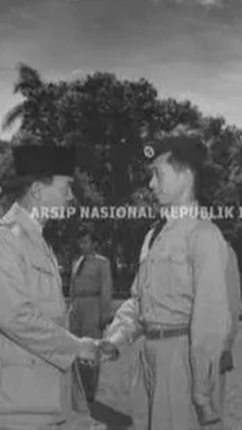 Pelantikan Taruna Akmil tahun 1950 pun sontak menjadi suatu momen bersejarah dan sangat berkesan. <br>