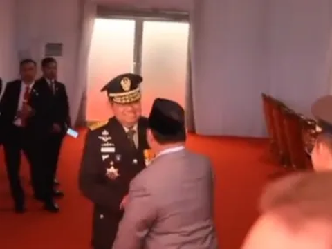 Momen SBY Hadiri HUT TNI