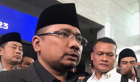 Di sisi lain, Yaqut tidak akan menggeser keyakinan dan prinsipnya yang meminta masyarakat untuk memilih calon pemimpin dengan rekam jejak yang jelas, bukan pemimpin yang menggunakan agama untuk kepentingan politik.<br>