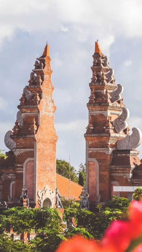 Masukin Anak ke Pondok Pesantren Meski Beragama Hindu, Alasan Orang Tua Ini Bikin Geleng-Geleng