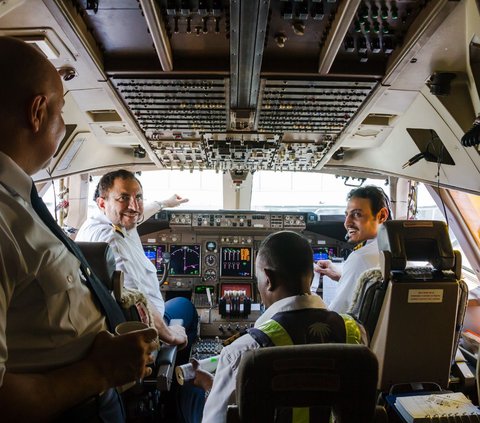 Pilots and Flight Attendants in This Country Are Prohibited from Using Perfume