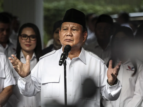 Bicara Sistem Politik Mahal, Prabowo Cerita Ada Kader Gerindra Gadaikan Rumah Demi Maju Pilgub