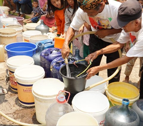 Kegiatan ini diharapkan dapat meningkatkan kualitas hidup masyarakat sekitar dan memberikan kontribusi positif terhadap upaya menjaga kesejahteraan bersama.<br>