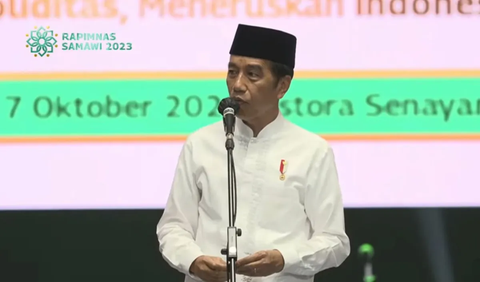 Saat ditanya apakah jatah Mentan akan kembali diberikan kepada Partai NasDem, Jokowi tak menjawab. Dia hanya memastikan akan segera melantik Mentan definitif.<br>