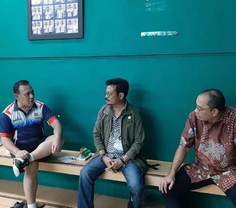 Fakta Lain Terkait Foto Viral Firli Bahuri dan Syahrul Yasin Limpo di Lapangan Badminton