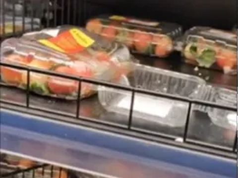 Viral Pembukaan Mal di India Berujung Chaos, Makanan di Supermarket Sampai Dijarah Warga