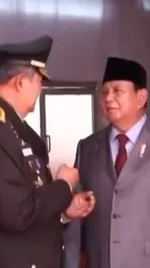 Sayang, Prabowo kembali menemui kegagalan. Megawati Soekarnoputri-Prabowo kalah telak dari pasangan Susilo Bambang Yudhoyono-Boediono.<br>