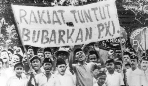 Tahun 1965-1966, Para Mahasiswa dan Pelajar Turun ke Jalan