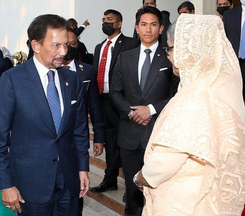 Fantastic Wealth of Sultan Brunei Darussalam Hassanal Bolkiah Who Will Marry Prince Mateen, He Has 6,000 Cars Alone