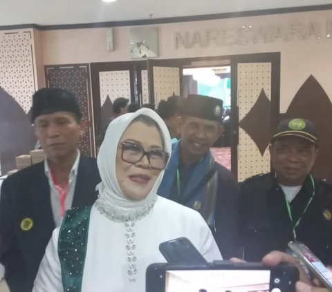 Dia mengatakan, keluarga akan mengikuti proses hukum yang menjerat SYL. 