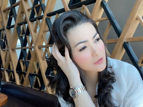 Still Happy Alone, Here's the Latest News about Christy Jusung, Former Wife of Hengky Kurniawan, who is More Charming at the Age of 40