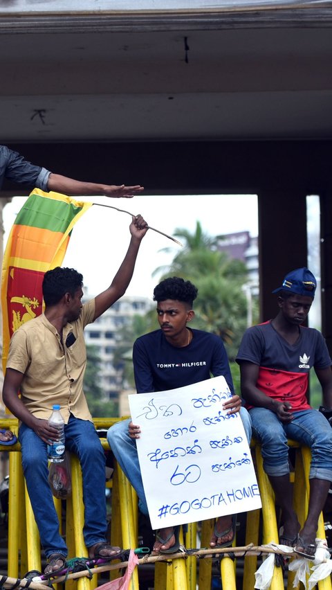 Bankrupt Country, Tragic Story of Sri Lanka