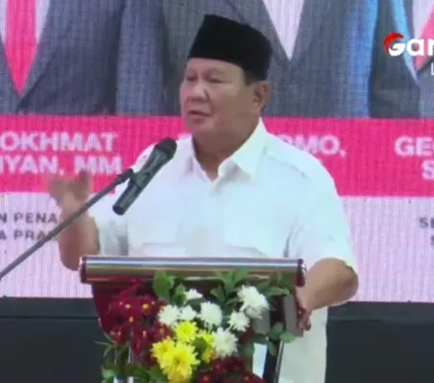 Loyalitas Pendukung Jadi Penyebab Elektabilitas Prabowo Bertengger di Puncak