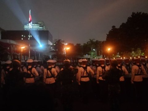 Momen Mantan Panglima ABRI Tri Sutrisno Gandeng Jenderal TNI dan Eks Danjen Kopassus